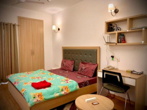 Taj Studios - Top Place for Stay/Couple Friendly